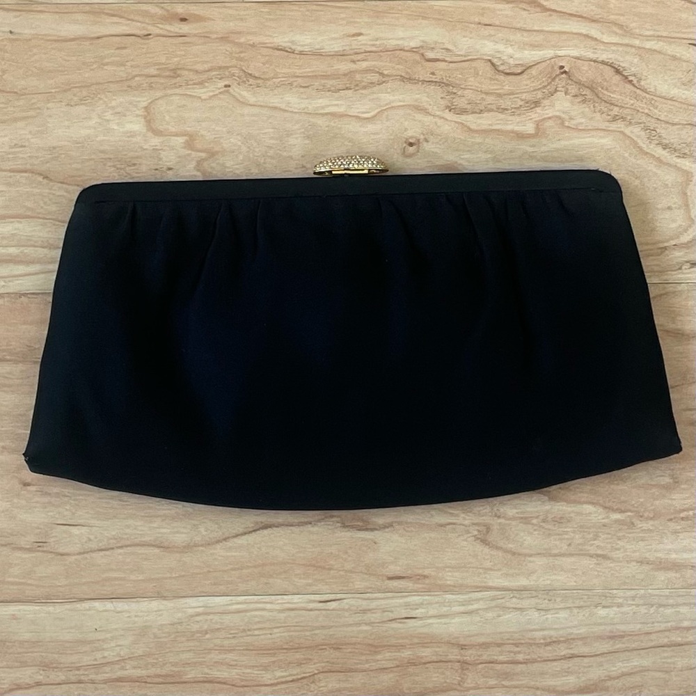VINTAGE BLACK 100% SILK MORRIS MOSKOWITZ MM HANDBAG WITH CRYSTAL CLASP - Picture 2 of 12